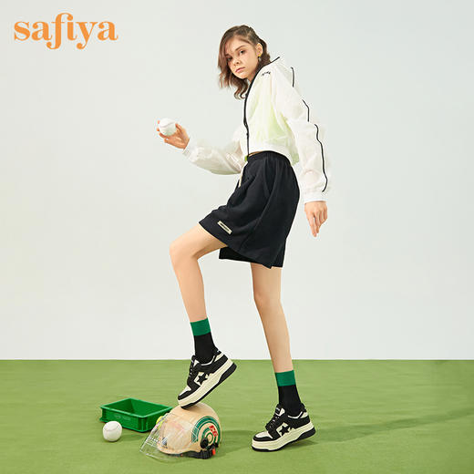 Safiya索菲娅新潮黑白熊猫流星板鞋2022秋新款学院风休闲鞋SF23112062 商品图4