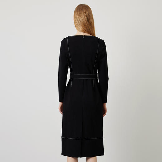 EITIE爱特爱秋季新款简洁大气桃心领收腰显瘦通勤黑色连衣裙C2207010 商品图4