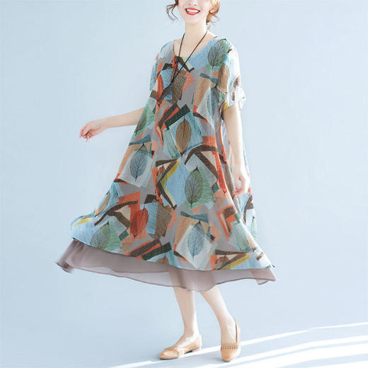 TZF-YPQJD220622新款时尚优雅气质宽松圆领短袖雪纺印花连衣裙 商品图5