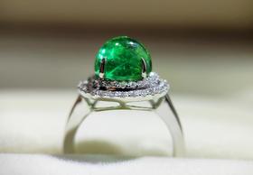 4.55克拉戴妃经典款祖母绿戒指