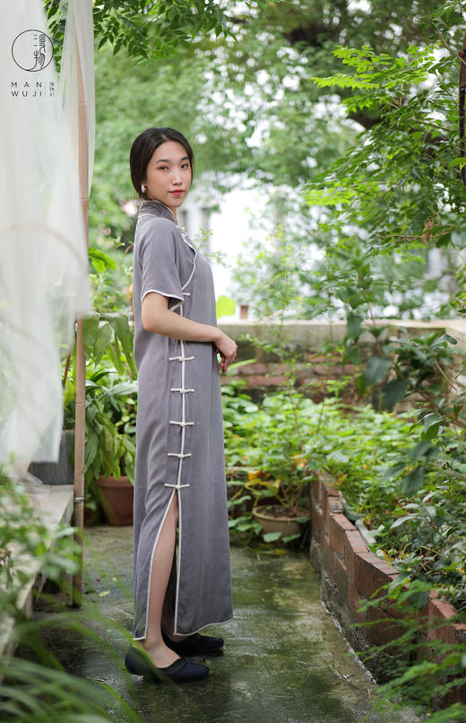 铜氨丝包边四分连袖旗袍 商品图1