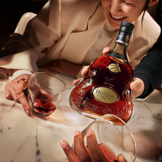 【酒体醇厚】轩尼诗X.O干邑  层次丰富 白兰地 进口洋酒 包邮 商品图2