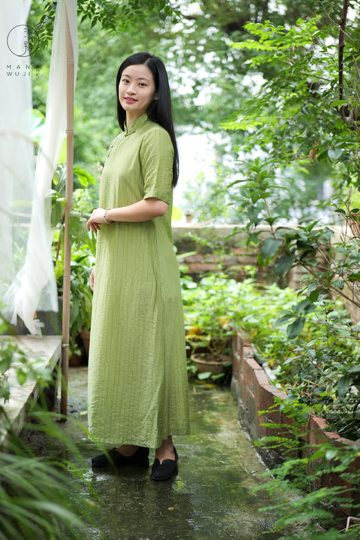 丝棉绿条纹插肩袖旗袍 商品图1