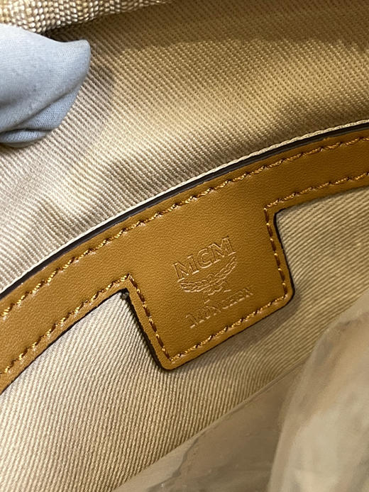 清仓，原单mcm邮差包，全新无包装，全新，实用， 商品图8