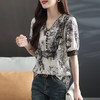 法式小众衬衫女2022新款夏季设计感水墨印花蕾丝v领别致半袖上衣 YX2082 商品缩略图1