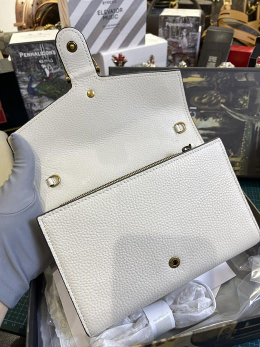 清仓，Gucci白色链条包，超多卡位，原单，全新有礼盒 商品图7