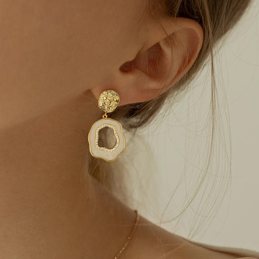 Oflye潮流饰品 法式气质耳环不规则耳坠时尚耳钉新款小众设计感饰品 商品图0