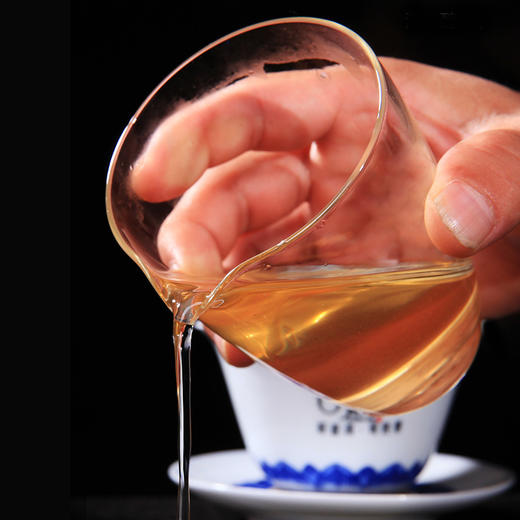 礼品茶-吉顺号普洱茶 2009年云南古树生茶大困鹿山金瓜贡茶2000g 古树普洱茶生茶 商品图7