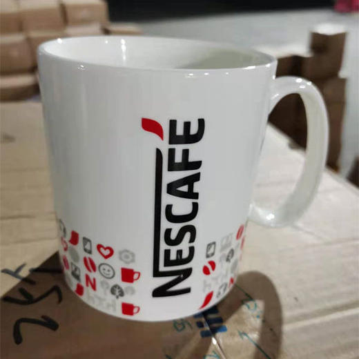 【清仓】雀巢 咖啡杯 陶瓷简约马克杯经典小红杯 商品图1
