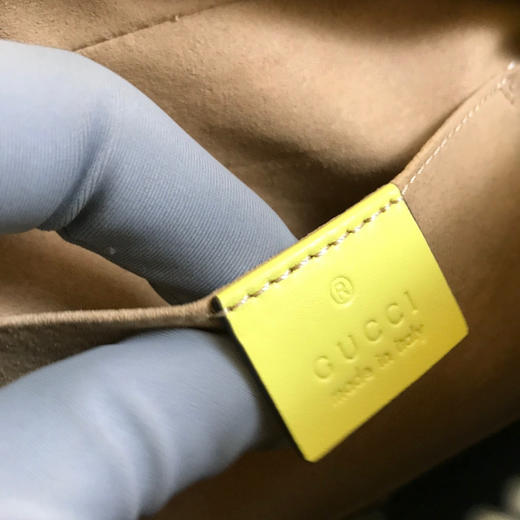 清仓，古驰原厂皮，黄色相机包中号，原价1300，配全套包装 商品图7