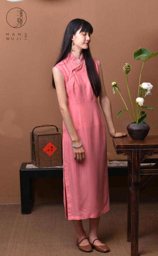 铜氨丝珠边无袖旗袍 商品图8