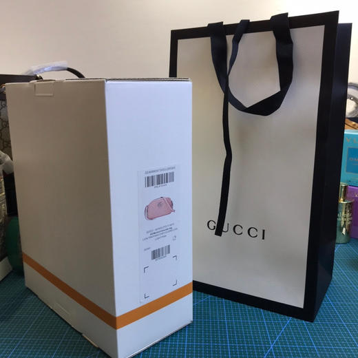 清仓，古驰原厂皮，粉色相机包中号，原价1250，配全套包装 商品图2