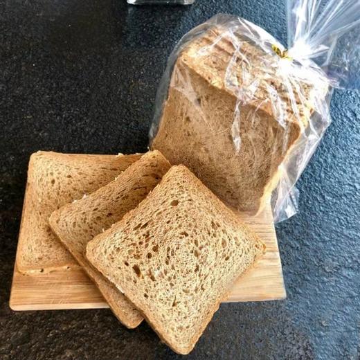 3181多谷物吐司无油无糖 Multigrain toast 200g 6片粗粮吐司素食面包 商品图1