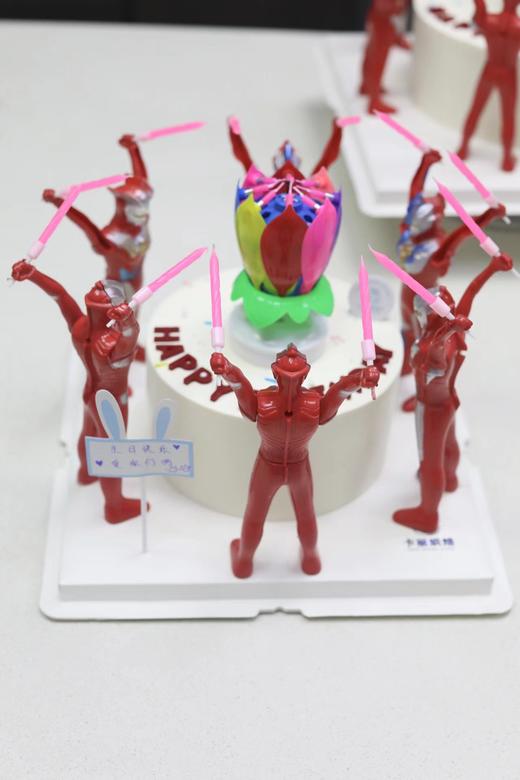 奥特曼天团蛋糕 商品图1