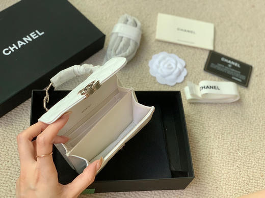 清仓，香奈儿小废包，原单，少量！全新配礼盒，尺寸9.5x13x6cm 商品图7