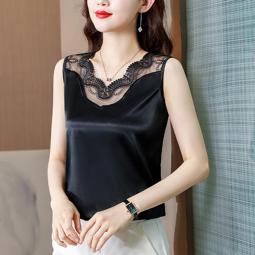 KQL 402H3177 蕾丝吊带背心女外穿2022春夏宽松百搭打底西装内搭无袖丝绸面上衣 商品图6
