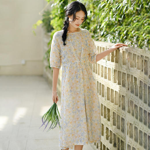 QMFS5671新款优雅气质收腰圆领短袖棉麻碎花连衣裙 商品图0