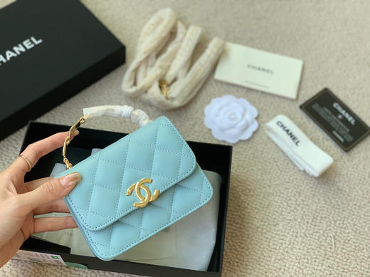 清仓，香奈儿小废包，原单，少量！全新配礼盒，尺寸9.5x13x6cm 商品图4