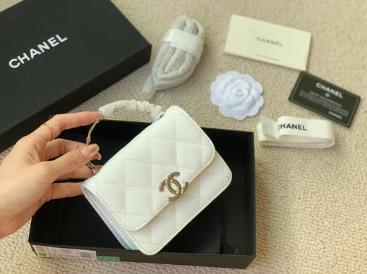 清仓，香奈儿小废包，原单，少量！全新配礼盒，尺寸9.5x13x6cm 商品图0