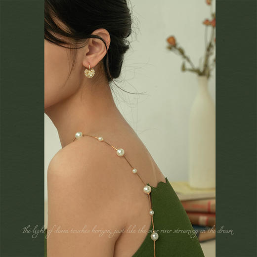 Oflye潮流饰品花朵耳环女潮流个性设计感耳钉简约耳圈新款饰品 商品图1