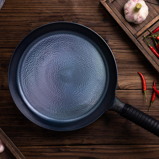 臻德艺 正宗章丘铁锅 章丘当地发货，下单送纯手工锅铲 顺丰到家 正宗章丘铁锅 章丘当地发货 牛排小煎锅 烙饼煎鸡蛋辅食不粘锅 无涂层平底锅 铁锅 锅正宗章丘无涂层平底锅 商品图3