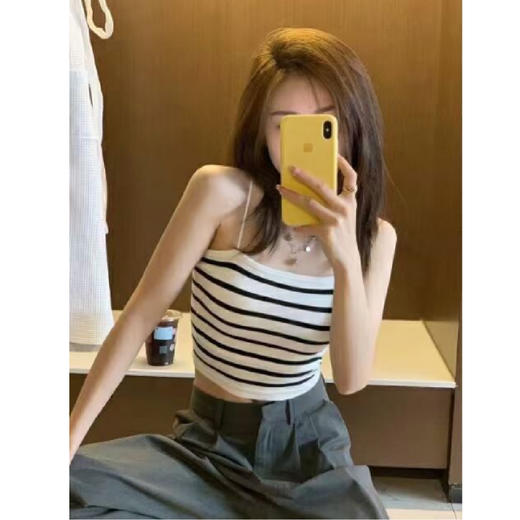 【39.9选2】复古条纹小吊带背心均码（80-130斤）（非质量问题不退不换） 商品图3