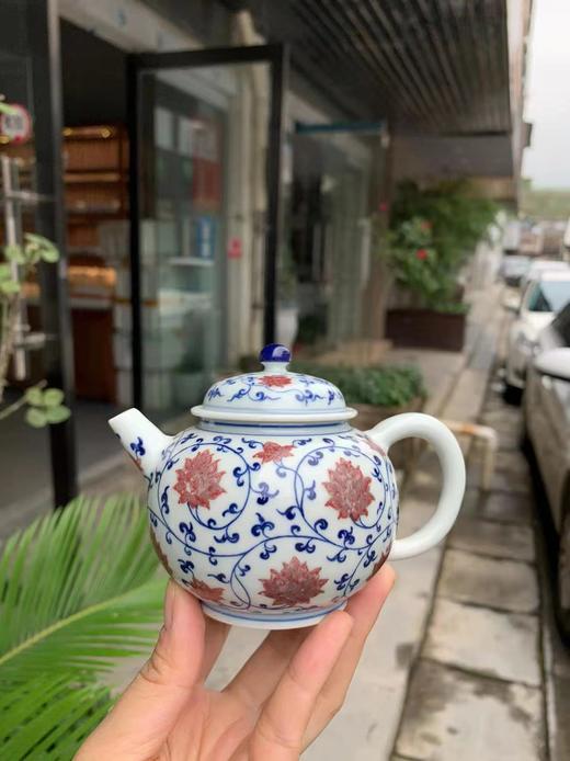 柴窑青花釉里红缠枝莲壶 商品图0