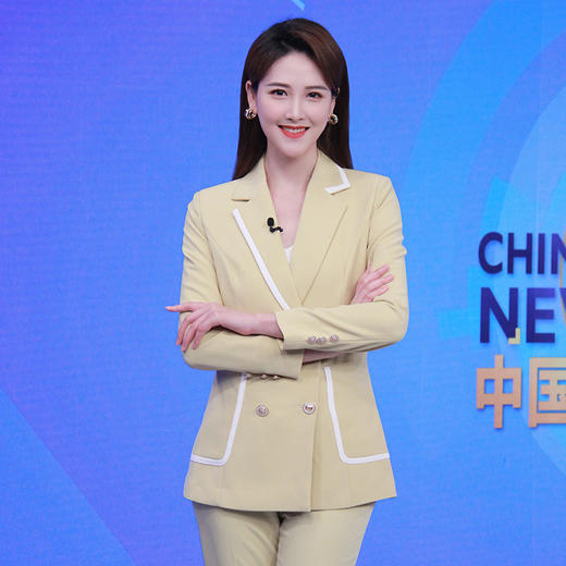 IWY/高级感鹅黄色西服套装女气质主持人上镜正装长袖工作服职业西装女CP12103 商品图1