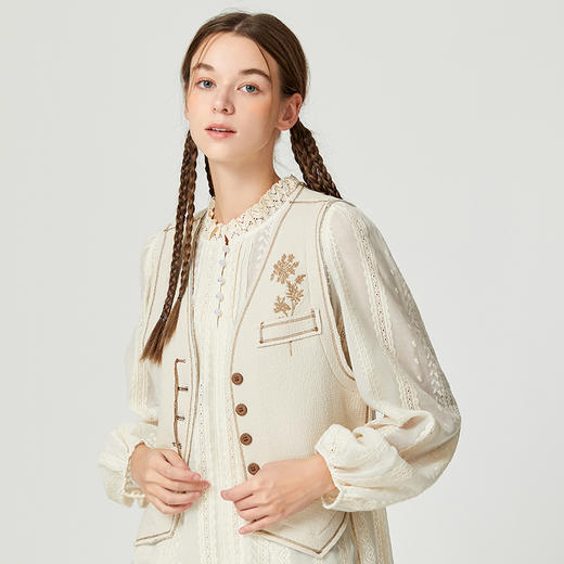 famecoco范可儿重工刺绣无袖马甲女款秋季新品复古风坎肩上衣F225CA029 商品图2