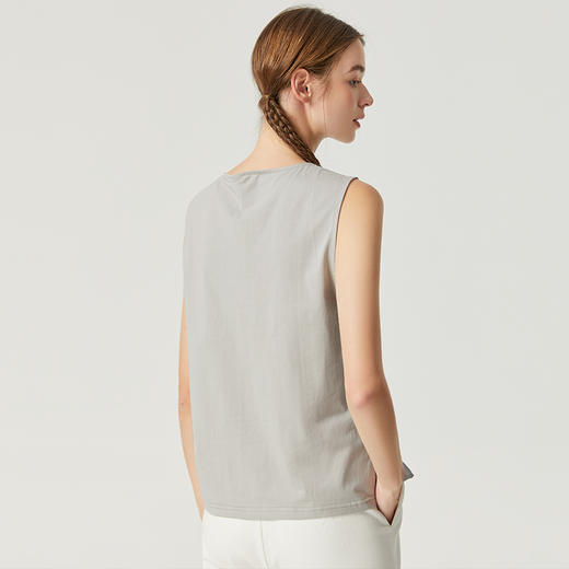 Famecoco范可儿丝光面料拼接背心女内搭秋季别致无袖上衣F225CB001 商品图3