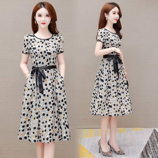 YWE  XQD19B691时尚修身贵夫人连波点衣裙 商品图3