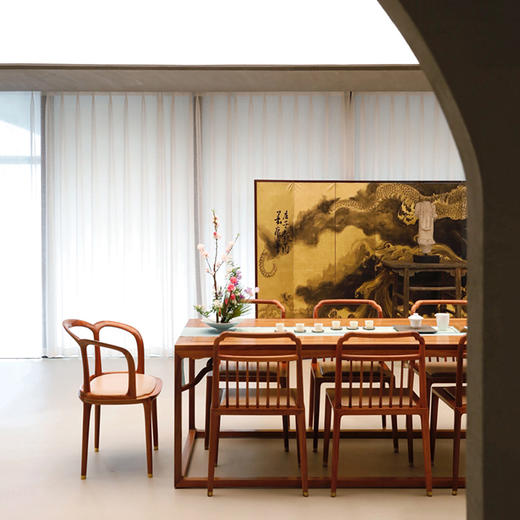 霸王枨长方桌 商品图1