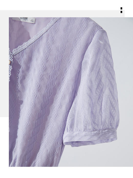 【五折购】熙世界温柔风水波纹连衣裙夏新款法式气质花边V领收腰裙子 商品图4