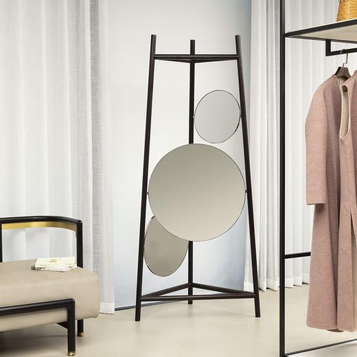 玲珑镜架 穿衣镜 商品图1