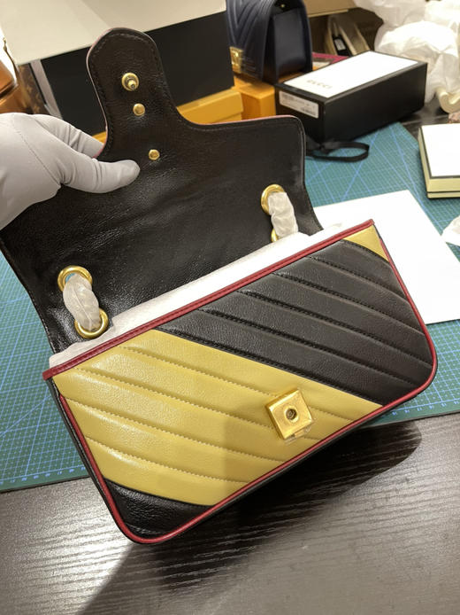 清仓，如图古驰，全新原厂皮，不退换，有包装，原价1300 商品图10