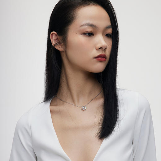 KADER卡蒂罗 心动独角兽项链 S925银 轻奢小众设计高级时尚感锁 梦幻灵动甜美 原创设计闪耀银河 项链 女款 送女友送闺蜜 商品图5