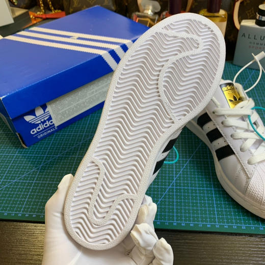 清仓，如图贝壳头，36 36.5 37 38 38.5 39 40 40.5 41 42 42.5 43 44 44.5 45，全新原单，全套包装 商品图5