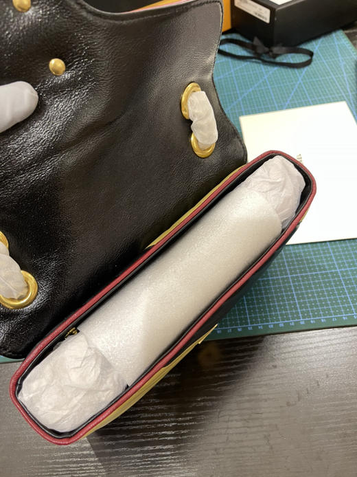 清仓，如图古驰，全新原厂皮，不退换，有包装，原价1300 商品图11