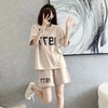 TZF-TYK220627 韩版时尚气质休闲宽松圆领短袖T恤运动短裤两件套 商品缩略图0