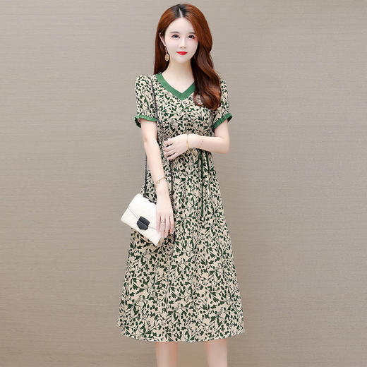 YWE YJ22J128贵夫人短袖碎花连衣裙【优】 商品图2
