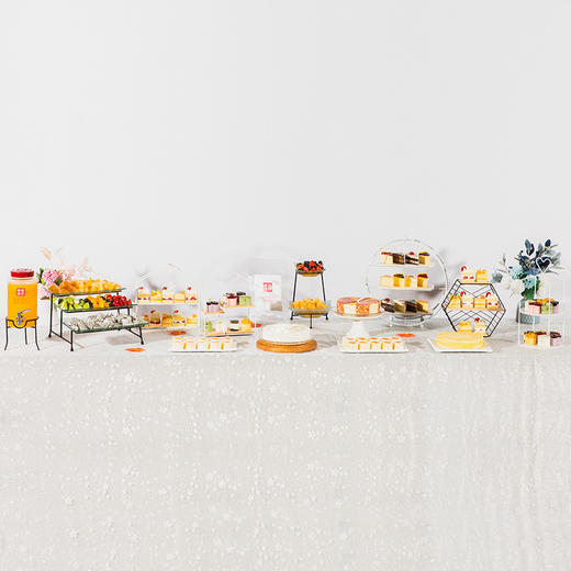 【企业茶歇甜品台】花样甜品，免费摆台，盛宴定制，高端大气，仪式满满！适合20-120人左右食用。需提前2天预约（中山） 商品图10