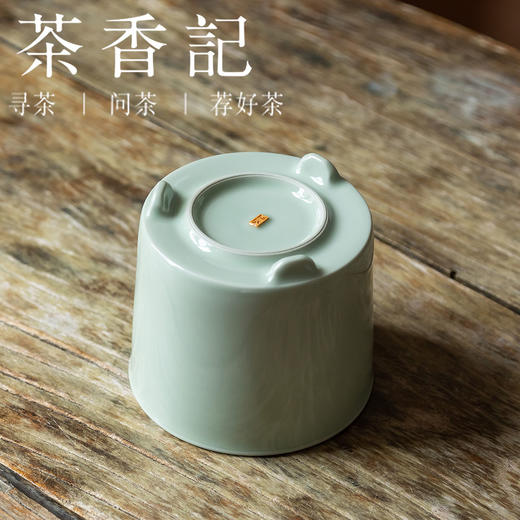 茶香记 宋青釉陶瓷三足茶渣缸600ml建水功夫茶具水洗水盂茶道零配 商品图3