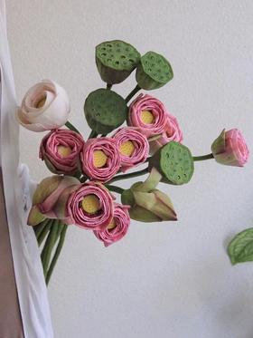 【周四秒杀】荷花3枝+莲蓬2枝混搭49.8元