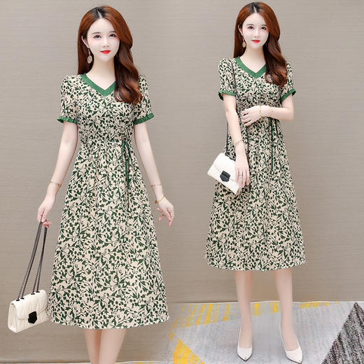 YWE YJ22J128贵夫人短袖碎花连衣裙【优】 商品图3