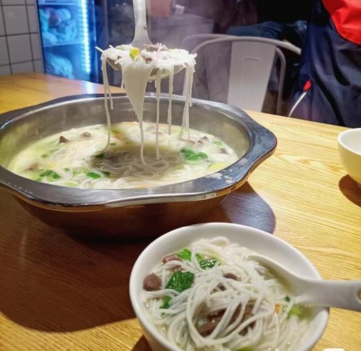 限量【正宗闽清茶口粉干】闽清茶口粉干新鲜到货‼采用优质大米而成，口感顺滑，粗细刚刚好，不糊汤，不断条，回头率满满，礼盒装，是馈赠亲友的绝佳礼品-现货 商品图5