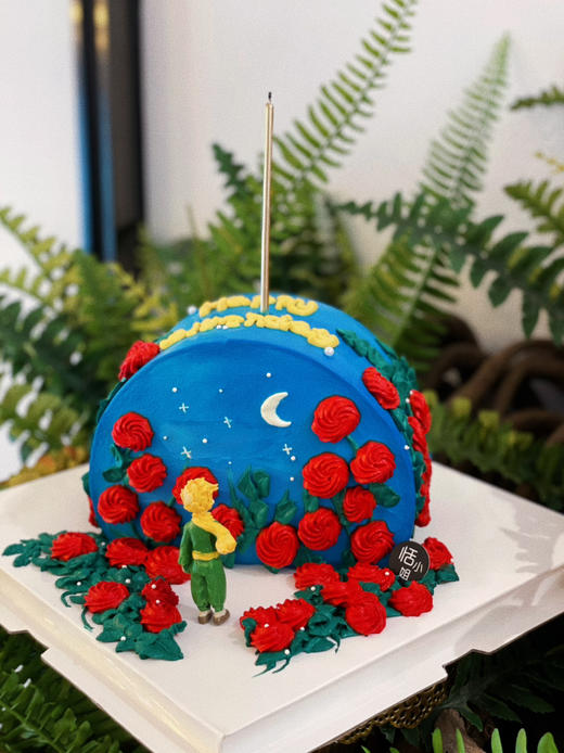 愿你历尽山河，仍然觉得人间值得，小王子玫瑰落日蛋糕，温馨提示：彩色奶油虽为植物色素安心食用，但存在染色可能，请大家不要随意涂抹。蛋糕内部有竹签固定，请不要使用蛋糕嬉戏打闹 商品图2