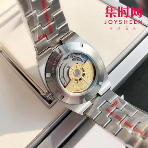 江诗丹顿纵横四海系列4500V 男士腕表
机芯：搭载进口西铁城 商品图7