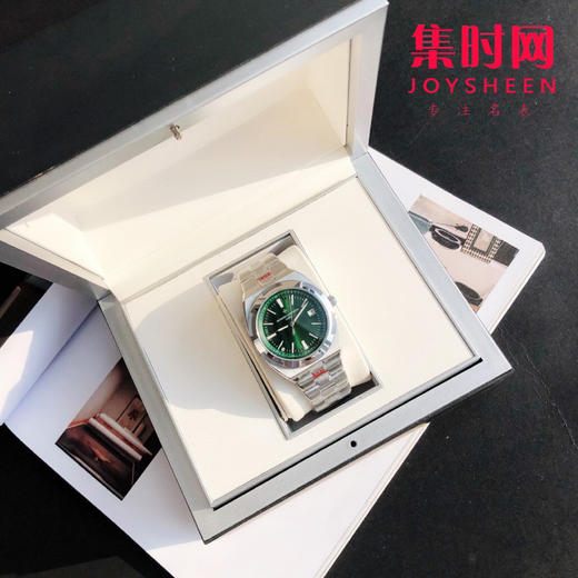 江诗丹顿纵横四海系列4500V 男士腕表
机芯：搭载进口西铁城 商品图1