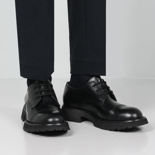 ALEXANDER MCQUEEN 麦昆 男士真皮厚底皮鞋 黑色 708174 WIC61 1000 商品图3