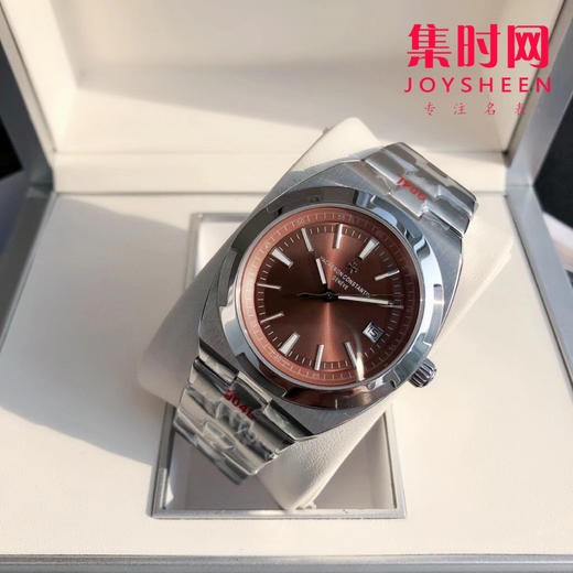 江诗丹顿纵横四海系列4500V 男士腕表
机芯：搭载进口西铁城 商品图2